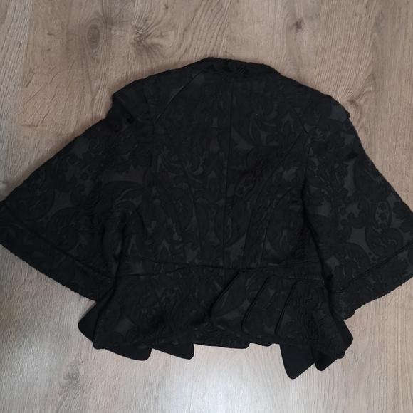 EMBRACE Victorian Elegance with Vintage Rachel Roy Black Jacket | TheStyleMinr - Picture 2 of 6